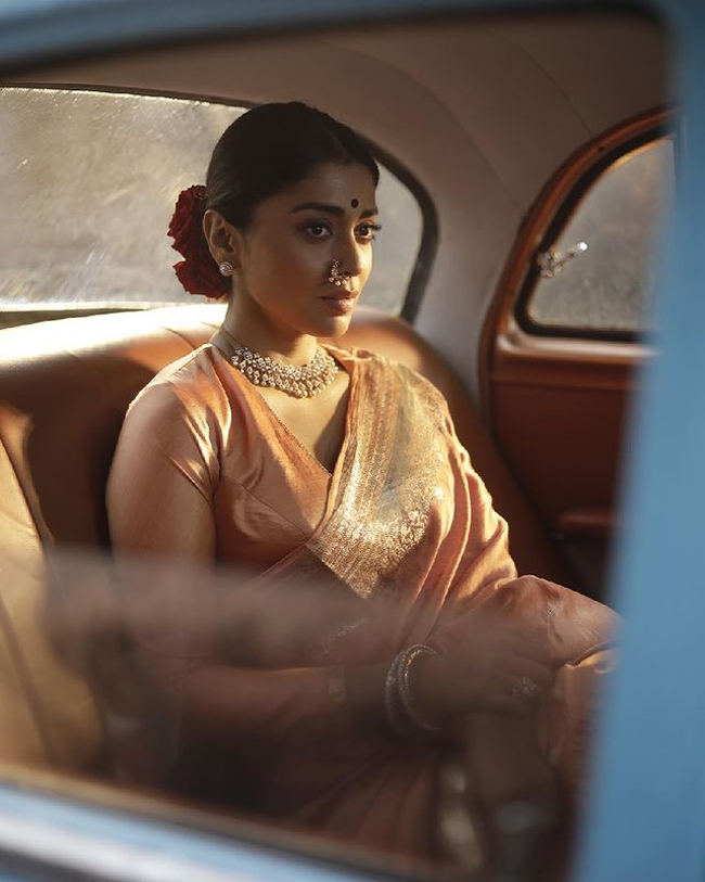 Shriya Saran Pulls Of The Vintage Fashion